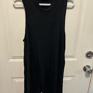 Sleeveless Black Dress